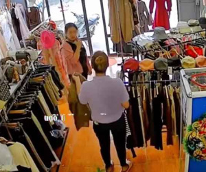 Khách tới thử đồ bị chủ shop bắt đền 50 nghìn vì để lại mùi cơ thể: 'Không thử sao biết mà mua?'