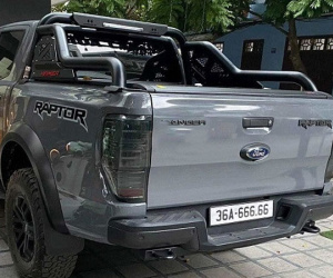 Loạt ô tô biển siêu đẹp, bán lãi hàng tỷ đồng ở Việt Nam