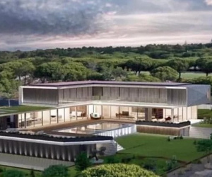 Ronaldo mua ngôi nhà đắt nhất ở Bồ Đào Nha, chuẩn bị rời MU