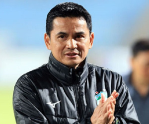 Kiatisak chia sẻ đầy bất ngờ khi HAGL được hưởng 2 quả penalty trước Bình Định