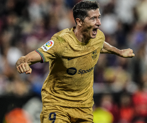 Lewandowski ghi bàn phút bù giờ, Barca chiếm ngôi đầu bảng