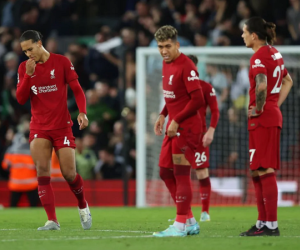 Thua đau Leeds ở phút 89, Liverpool tụt xuống thứ 9