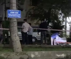 Nghe tiếng la thất thanh, người dân phát hiện 1 thiếu niên gục chết