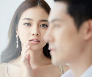Thương chồng cũ về già không có người chăm sóc, tôi đề nghị chồng mới giúp