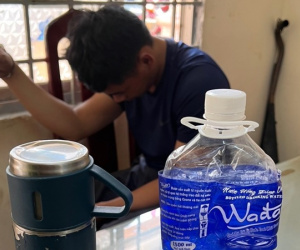 Nam thanh niên đổ xăng định đốt nhà trẻ