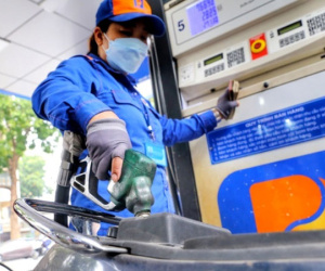 Giá xăng, dầu tăng lần thứ 3 liên tiếp