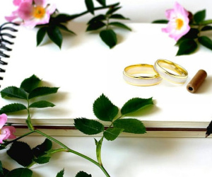 Lấy chồng cùng công ty, đồng nghiệp mừng cưới khiến tôi giật mình