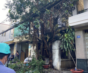 Cháy nhà lúc 2h sáng, cửa thoát hiểm bị 'tắc' khiến 2 mẹ con tử vong