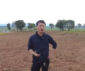 Quang Linh tiếp tục chi khủng vào tài sản bạc tỷ, chờ thu lãi to