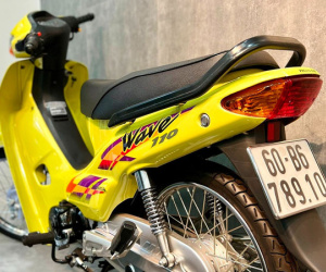 Dân chơi Đồng Nai bỏ 150 triệu mua Honda Wave Thái 23 tuổi vì mê biển số VIP