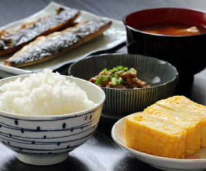 'Thời điểm vàng' người Nhật ăn tối để không tăng cân và sống thọ, đơn giản nhưng ít ai làm được