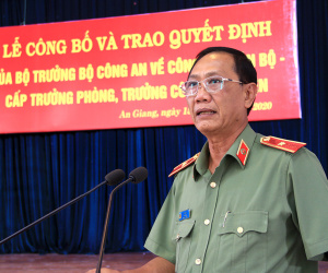 Ủy ban Kiểm tra Trung ương kỷ luật hàng loạt đại tá, đề nghị kỷ luật tướng Bùi Bé Tư