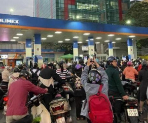 Lãnh đạo Hà Nội hỏa tốc chỉ đạo ưu tiên cho xe chở xăng dầu vào phố cấm