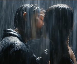 MONO hôn nữ chính cực 'cháy' trong MV 'Waiting for you'