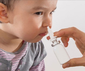 Cảnh báo của bác sĩ về thói quen xấu nhiều cha mẹ Việt làm cho con khi trời hanh khô