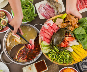 Mùa lạnh ăn lẩu rất ngon nhưng 5 nhóm người này thích mấy cũng hạn chế ăn để tránh bệnh tình trầm trọng hơn