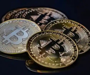 Mỹ tịch thu 50.000 bitcoin giấu trong hộp bỏng ngô