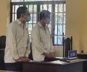 Bảo vệ dân phố cưỡng đoạt tiền của... kẻ trộm
