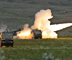 Hỏa lực HIMARS gây khó ở Kherson, Nga tìm cách hóa giải