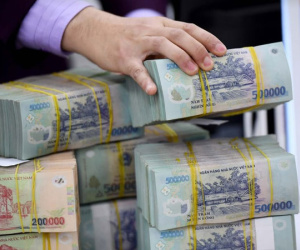 Ngân hàng khởi động cuộc đua lãi suất không kỳ hạn