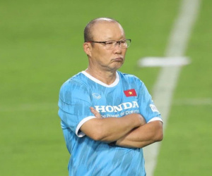 Tuyển Việt Nam chọn quân đá AFF Cup: Ông Park tính gì?