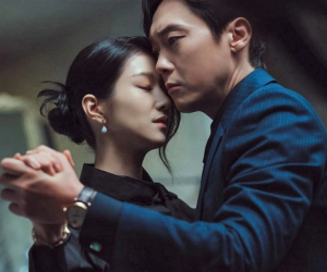 Phim chứa cảnh nóng gây tranh cãi của 'điên nữ' Seo Ye Ji đứng đầu danh sách phim tệ nhất Hàn Quốc 2022