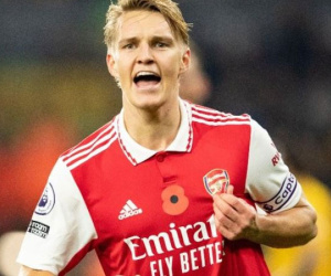 Tận dụng tốt cơ hội, Arsenal bỏ xa Man City 5 điểm