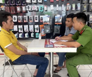 Nam thanh niên đột nhập FPT Shop 'khoắng' tài sản trị giá hơn 1 tỷ đồng