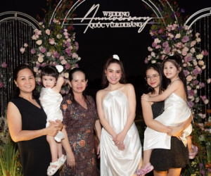 3 bà vú nhà Đoàn Di Băng ăn mặc sành điệu chẳng thua ai, có người sang chảnh như hot girl