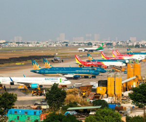 Đỏ mắt tìm vé giá rẻ dịp Tết Quý Mão 2023