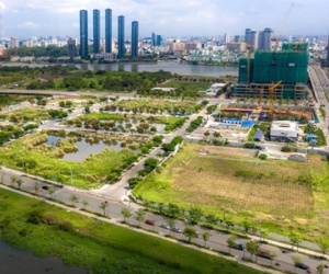Thị trường bất động sản 'đóng băng' nhưng giá vẫn tăng