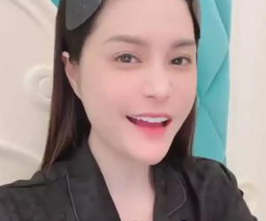 Nữ đại gia Đoàn Di Băng thanh minh về phát ngôn 'Cho con ngồi hạng thường để giữ yên tĩnh khoang thương gia'