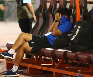 Cầu thủ Sài Gòn FC khóc nức nở trong ngày xuống hạng