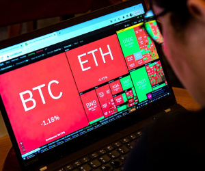 Giá Bitcoin giảm mạnh sáng đầu tuần do lo ngại bị quản lý