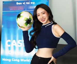 Soi sắc vóc hot girl 'Nóng Cùng World Cup 2022' cổ vũ Ecuador