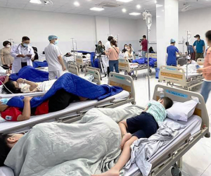 Ngộ độc ở trường Ischool Nha Trang: 7 giáo viên đang nằm viện