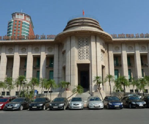 Ngân hàng Nhà nước hút ròng 54.600 tỷ đồng, lãi suất qua đêm tăng trở lại