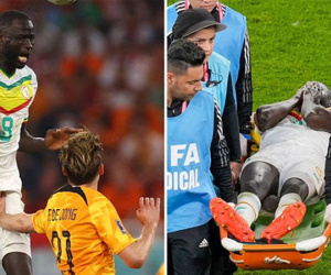 De Jong 'tung chưởng' trúng hạ bộ khiến cầu thủ Senegal rời sân bằng cáng