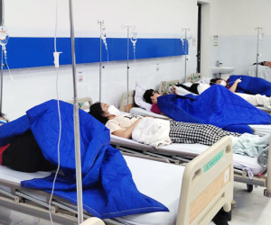Khởi tố vụ án hơn 600 học sinh trường Ischool ngộ độc do ăn cánh gà chiên