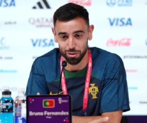 Bồ Đào Nha cấm Bruno Fernandes trả lời câu hỏi về Ronaldo