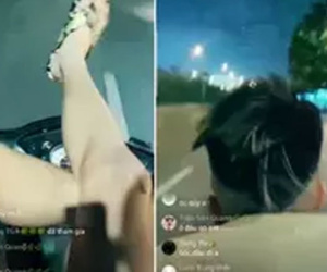'Quái xế' tuổi teen lái xe bằng chân, livestream thách thức CSGT