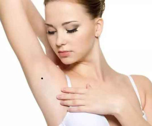 Những nốt ruồi là điềm báo cát tường, ai sở hữu thường giàu sang, chớ dại tẩy đi nhé!