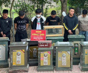 Triệt xóa 'ổ nhóm' thiếu niên chuyên trộm két sắt tại đền, chùa, nhà thờ