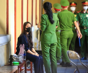 Xét xử vụ hành hạ bé gái 8 tuổi đến chết: VKS đề nghị tử hình 'dì ghẻ' Quỳnh Trang