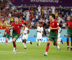 Ronaldo lập kỷ lục, Bồ Đào Nha thắng nghẹt thở Ghana