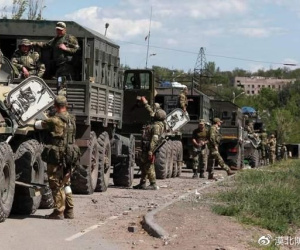Hàng chục nghìn quân tinh nhuệ Nga tăng cường tới Donbass
