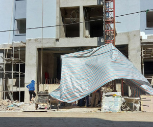 Người đàn ông tử vong bất thường cạnh toà nhà đang xây