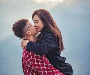 Vợ chồng Phan Văn Đức du lịch sang chảnh, tung loạt ảnh cực hot