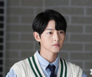 Phim Cậu Út Nhà Tài Phiệt của Song Joong Ki bất ngờ dừng phát sóng