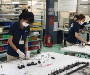 Doanh nghiệp ở Đồng Nai công bố thưởng Tết kèm nồi lẩu, bình nước